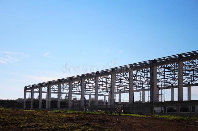 半岛全站泰大立异助力钢构造厂房建立降本增效