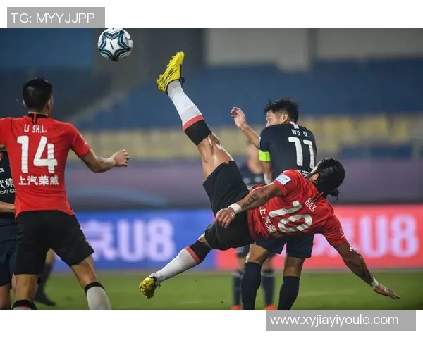 重庆足球队与上海足球队耐力对决赛后分析与总结 重庆足球队与上海足球队耐力对决赛后分析与总结