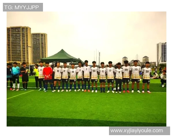 广州足球队在足球耐力排行榜中荣登第四名彰显团队实力与拼搏精神